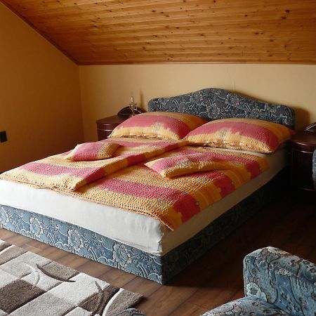 Zsuzsi Apartman Zalakaros Exterior foto